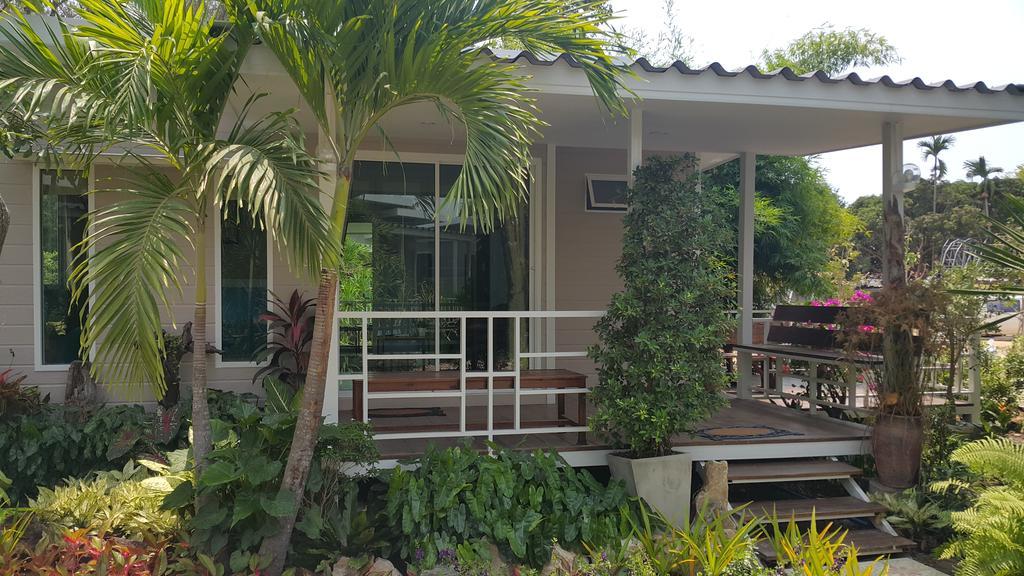Oyo 75402 Villa Rayonghouse Ban Nong Sai Yong Экстерьер фото